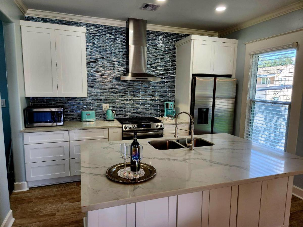 Luxury Designer Villa By The Beach Bright Beautiful Brand New Galveston Buitenkant foto