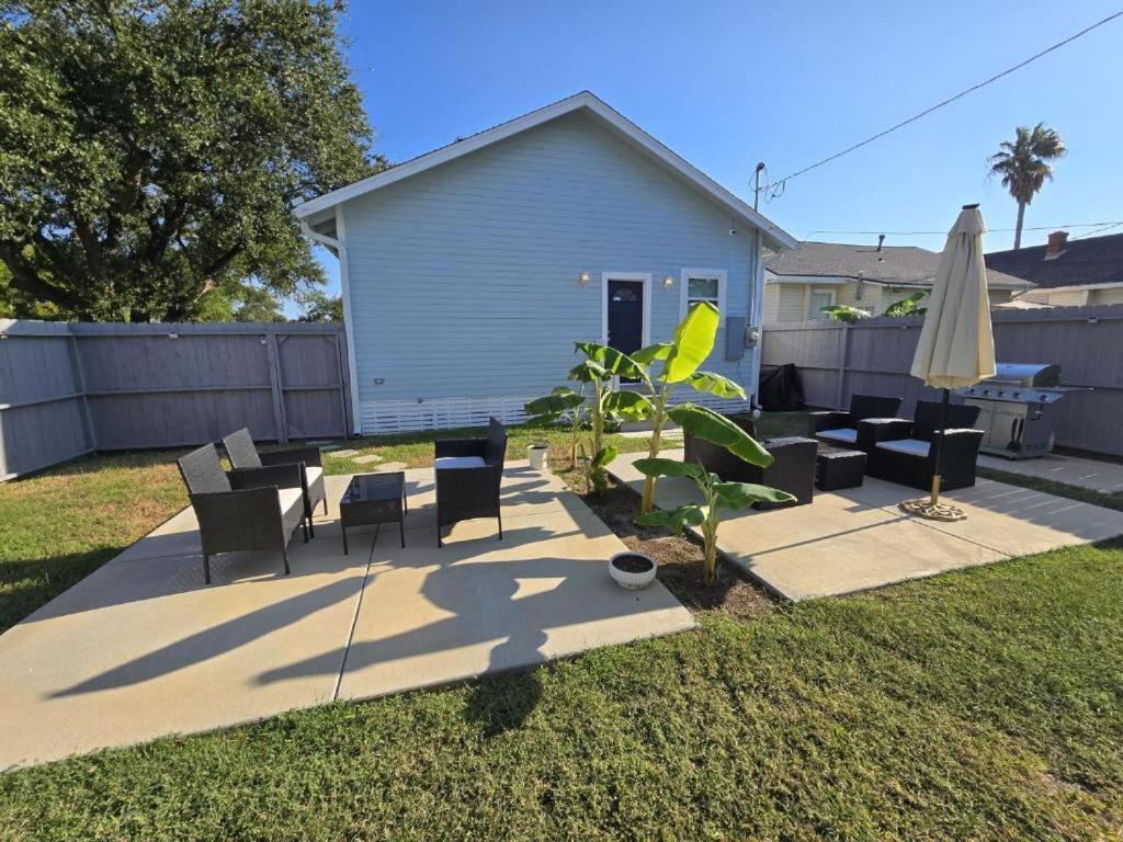 Luxury Designer Villa By The Beach Bright Beautiful Brand New Galveston Buitenkant foto